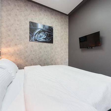 Luxury Apartments Arena Guliver Kyiv Exterior foto