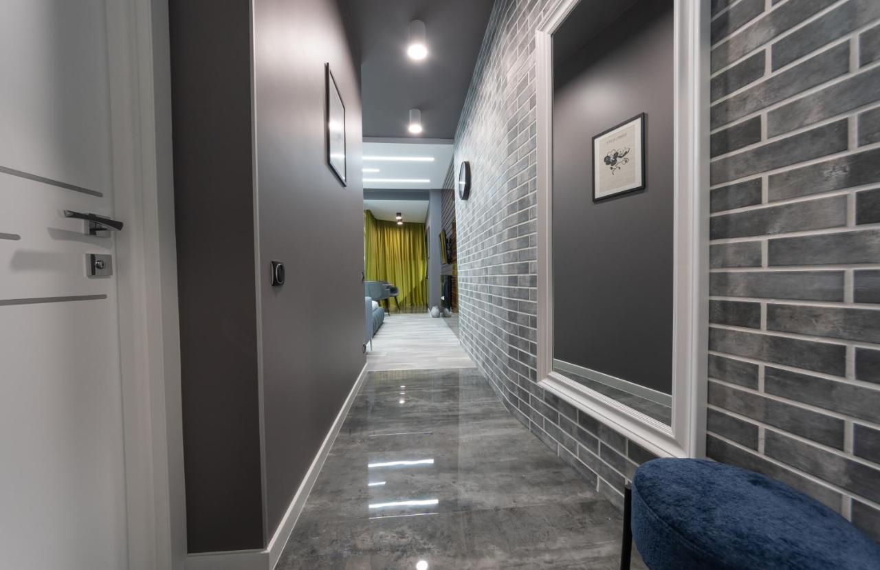 Luxury Apartments Arena Guliver Kyiv Exterior foto
