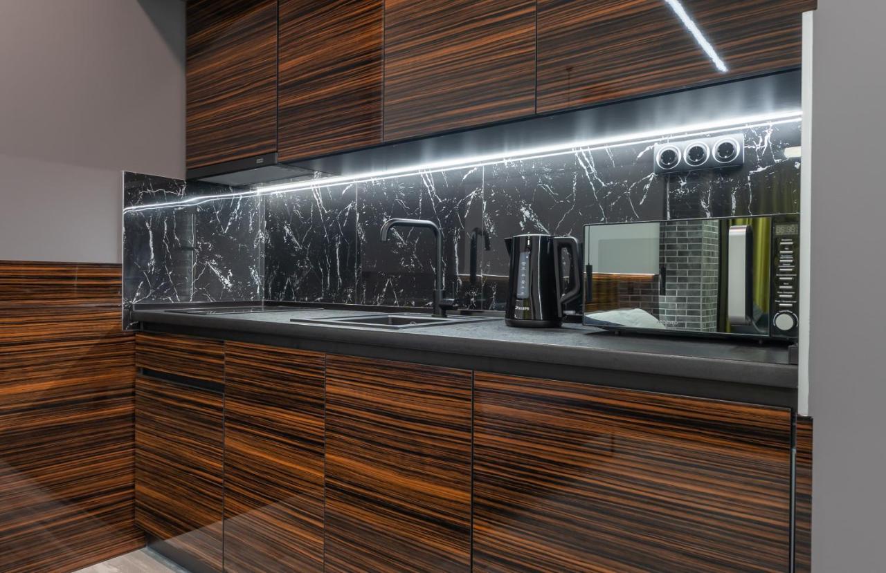 Luxury Apartments Arena Guliver Kyiv Exterior foto